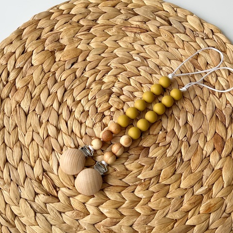 Держатель пустышки "Горчичный"