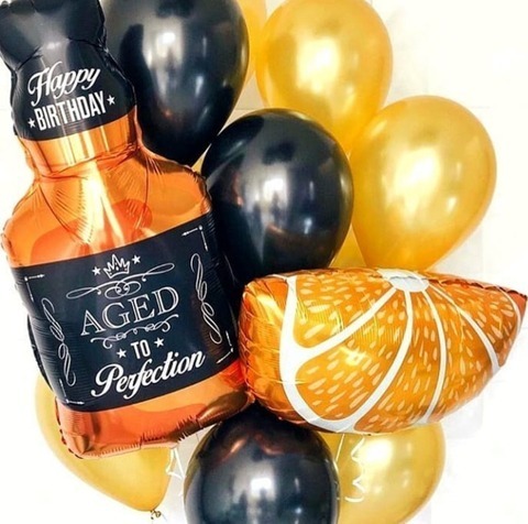 воздушные шары на день рождения парню, шары для мужчины,  фольгированная фигура виски, шар в форме бутылки виски, латексные и фольгированные шары