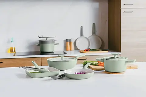 Кастрюля с крышкой 20см 3,1л Leo Balance SA