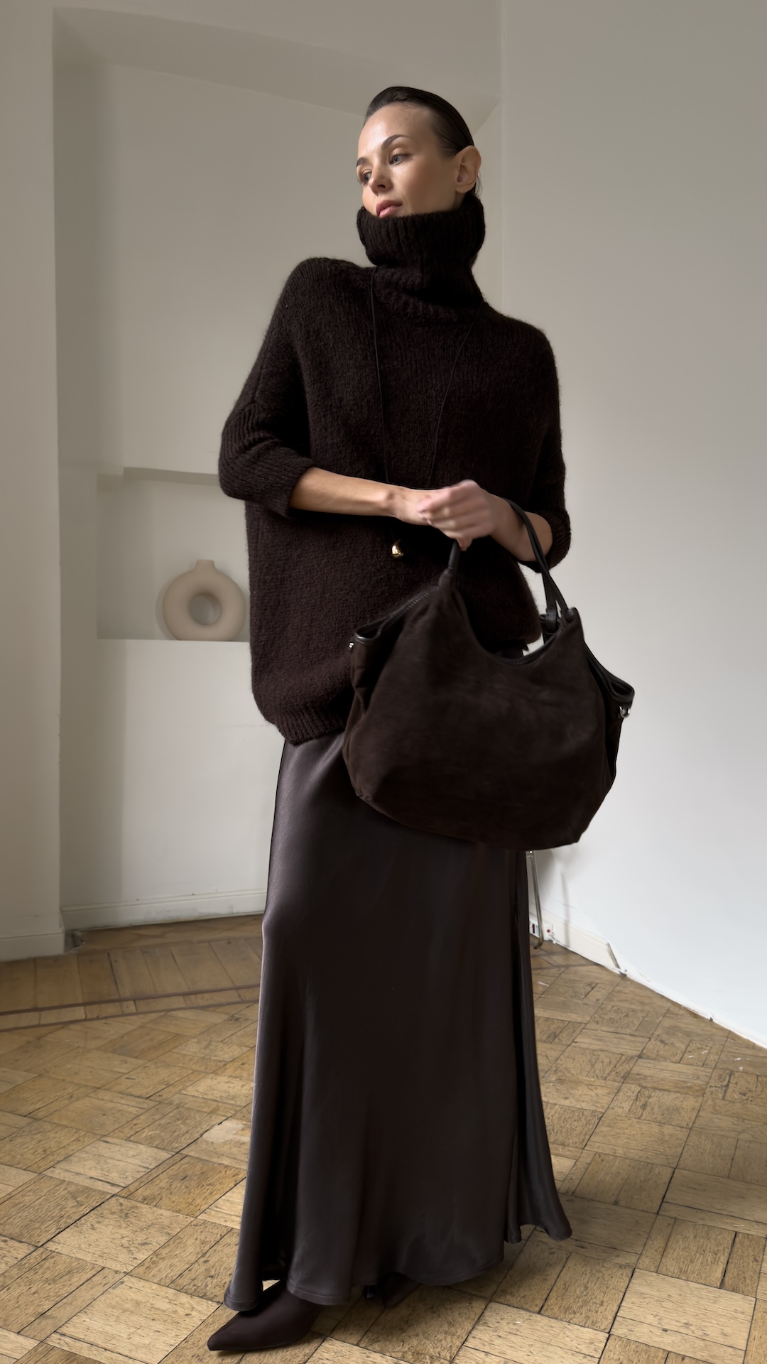 Мягкий шоппер из натуральной замши