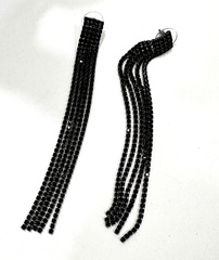 30363- Серьги длинные с подвесками из черных цирконов