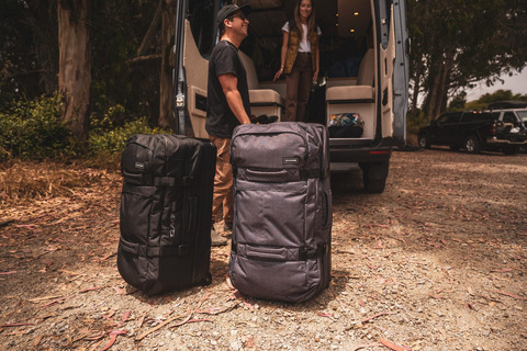 Картинка сумка на колесах Dakine D.101.2919 Black - 14