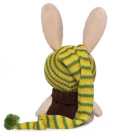 Заяц Антоша в шапочке и свитере (Лесята Budi Basa)