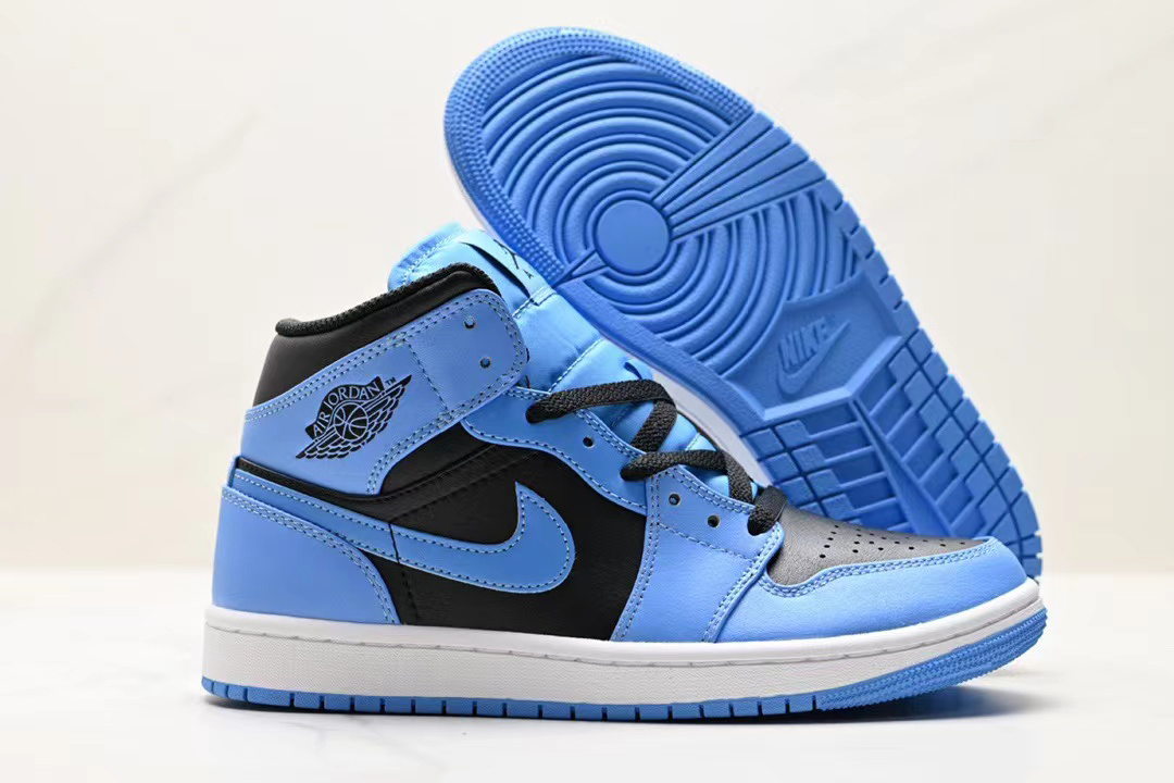 Air Jordan 1 Mid University Blue Black