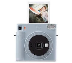 Fujifilm Instax Square Rainbow Instant Film (16671320) - Moment