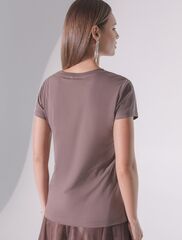 Нарядная футболка с пайетками  D49.135 (131482)