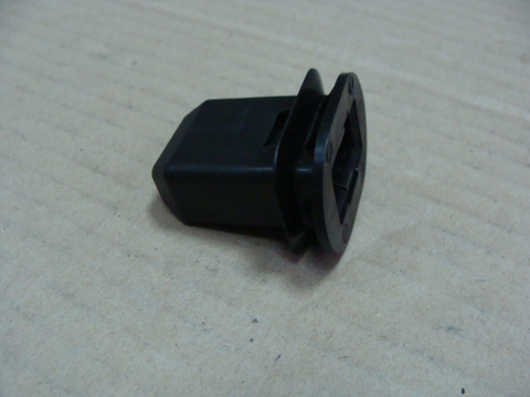 Клипса заднего сидения Geely GC6