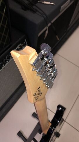 IBANEZ GRX70QA-TRB электрогитара