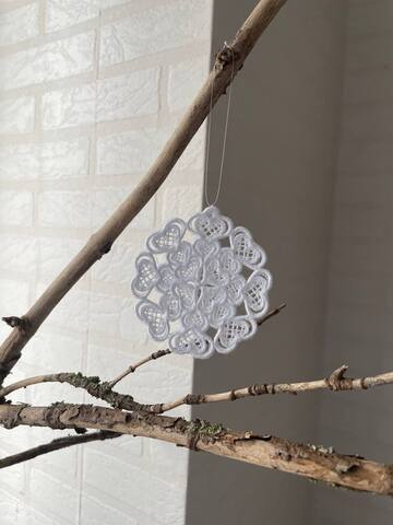 Снежинка-подвеска. Кружево NYK-2503S-Midi