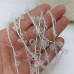 Pieve букле 220м/100гр Молочный