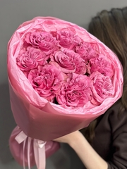 Букет с 9 пионовидными розами сорта "Кантри Блю"