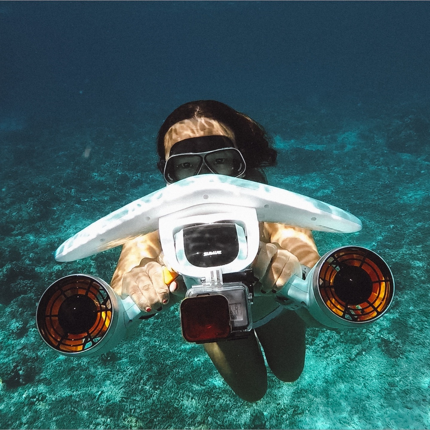 WhiteShark Mix underwater scooter