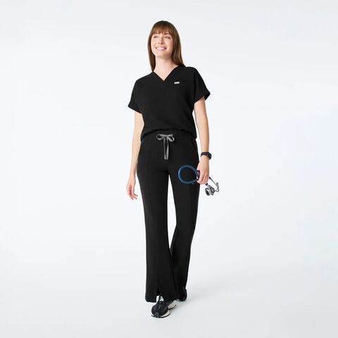 Женский медицинский костюм №3