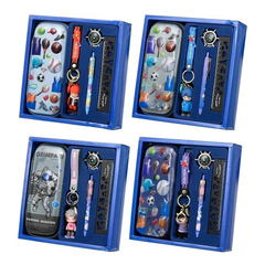 
          Канцелярский набор Basir с цветным брелоком, пеналом, ручкой, линейкой и компасом, ассорти