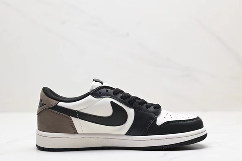 Air Jordan 1 Low OG 'Mocha' 