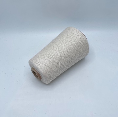 Loro Piana (пр.Италия) арт-Cashmere, 3/52 1733м/100гр,100%Кашемир ,цвет-Молочный(230/749), арт.33878