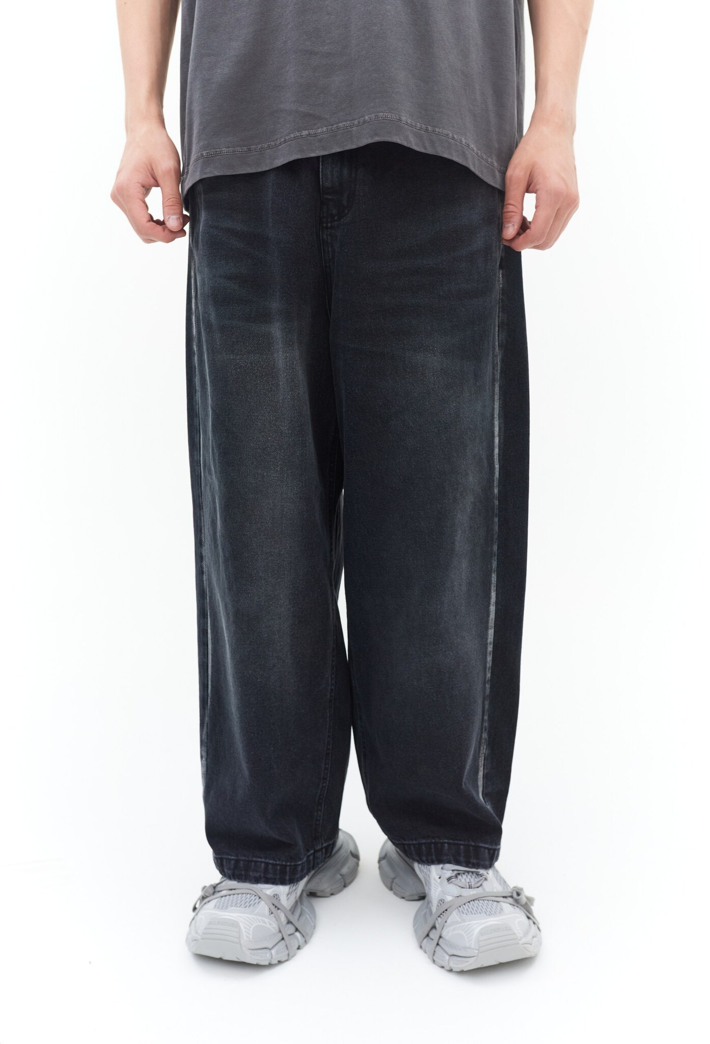 Джинсы мужские VOTUS (черный)