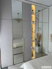 Стильный шкаф в спальню