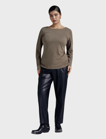 Лонгслив DIVNO