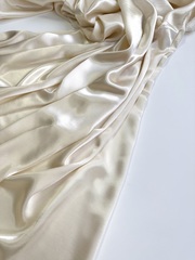 Вискозный атлас, Слоновая кость