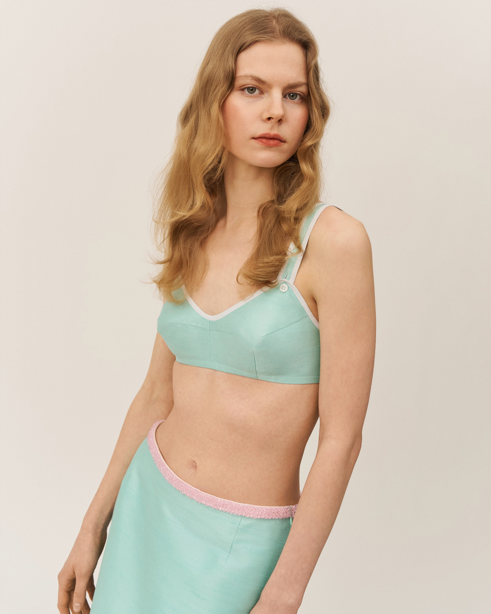 Расшитая юбка прямого кроя