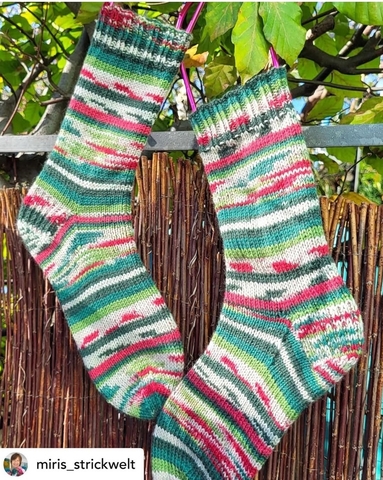 Ferner Wolle Mally Socks Weihnachts 19.12.22