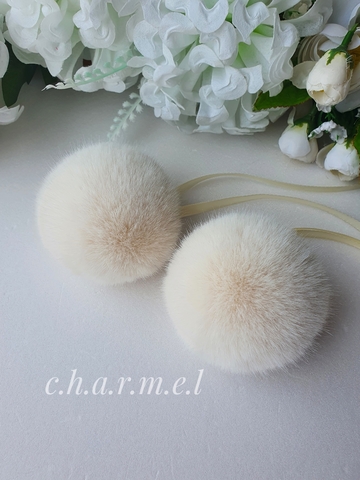 Eco-fur pompoms, 5 cm, color Sundae, 2 pieces