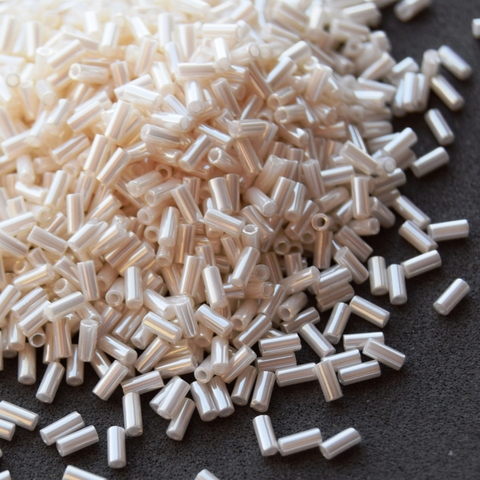 SLB3-0592 Стеклярус тонкий 3мм Миюки/Miyuki Slender bugles Antique Ivory Pearl Ceylon