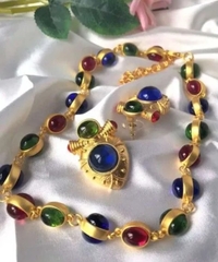 Колье-цепь в винтажном стиле с цветными вставками