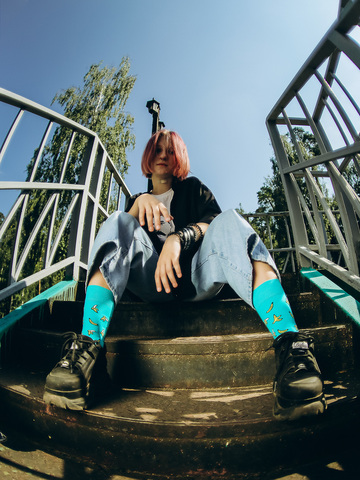 Носки с рисунком бананов голубые оптом