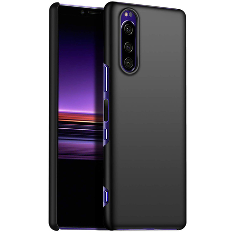 Пластиковый чехол чёрного цвета для Xperia 1 II