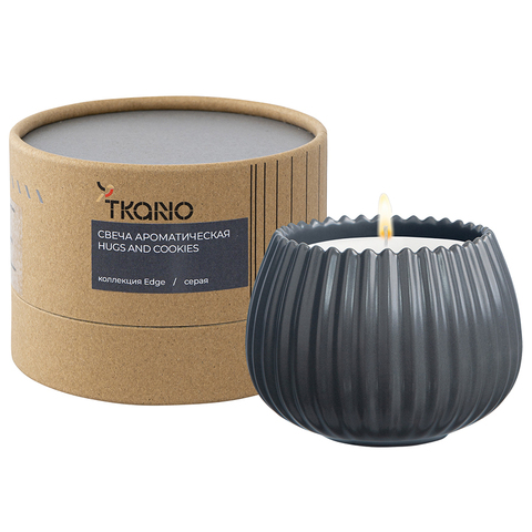 Свеча ароматическая Tkano Edge Hugs and Cookies серая 30ч
