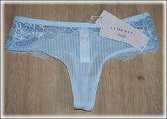 Трусы Triumph Peony Florale hipster string