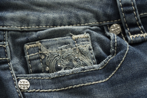 Affliction | Джинсы женские JADE STANDARD CALI 111BC107G вышивка на переднем кармане