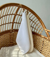 Комплект вафельных салфеток для кормления (белый+ваниль)