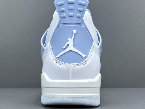 Air Jordan 4 'Forget Me Not' 