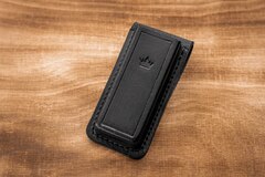 Кожаный чехол для складных ножей черный