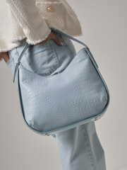 Сумка кожаная голубая крок