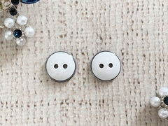 Пуговицы блузочные, d 1,3 см, 2 прокола