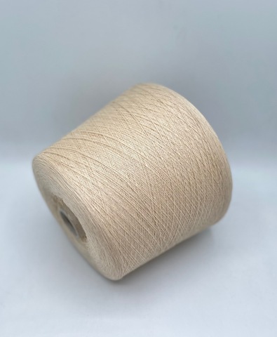 New Mill (пр.Италия),art- Velox 1450м/100гр,40% меринос, 10% кашемир, 25% вискоза, 25% полиамид. цвет-Светло-бежевый(674/73), арт.31993