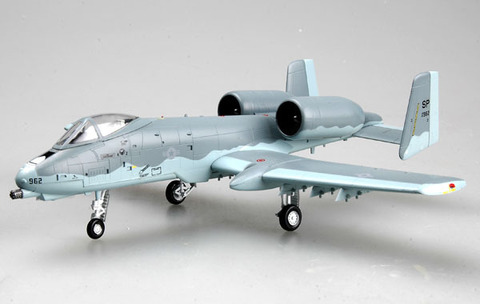 Модель Американский Штурмовик A-10 Thunderbolt II масштаб 1:72
