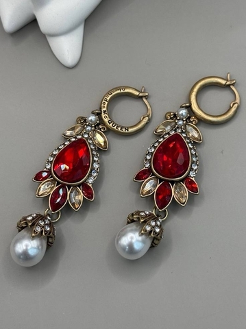 20448 - Серьги с подвесками из камней и жемчуга (иммит) Alexander McQueen