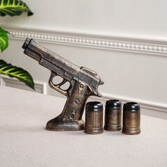 Набор «Пистолет» 4 предмета, 300 мл, фото 1