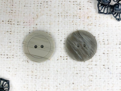 Пуговицы, d 2,5 см