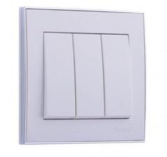 RAIN 703 0225 109 Выключатель тройной бел. с бок. вст. хром