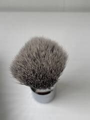 Помазок для бритья синтетика ручка метал светлый