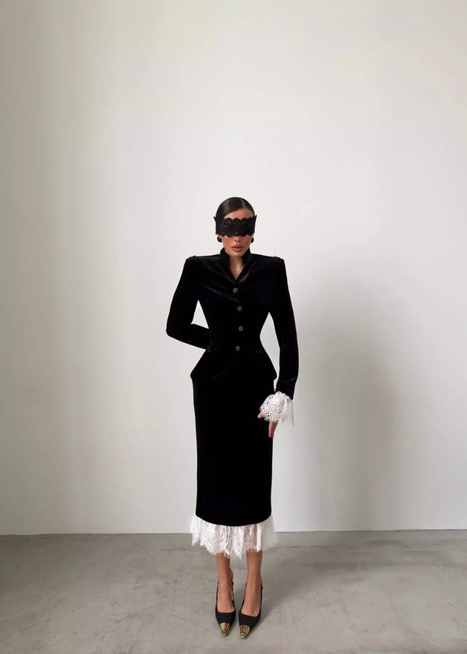 Элегантный жакет из бархата "Imba", Черный