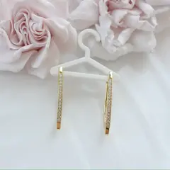 Швензы удлинённые с фианитами 33*3 мм с английским замком, позолота, Ш044