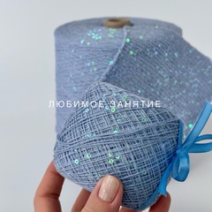 Пайетки на хлопке 3 мм. цвет 069 голубая нить, прозрачные розовые пайетки с желтым отливом
