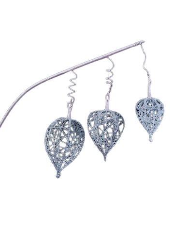 Веточка физалис 58см ChristmasDeLuxe серебро